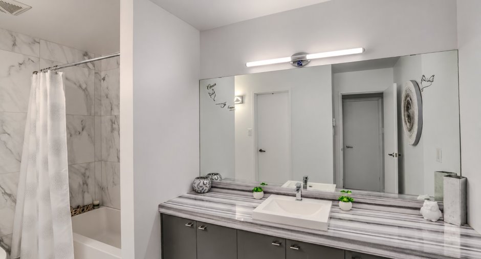Salle de bains attenante à la CCP