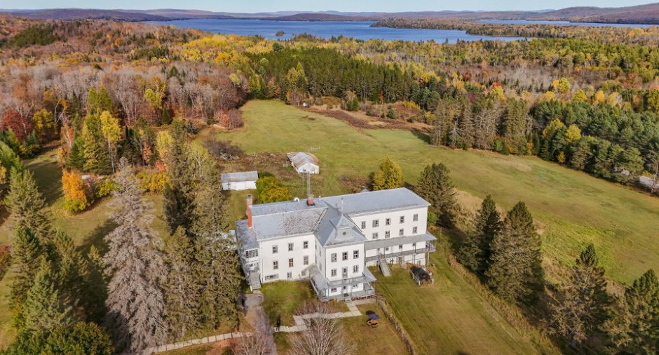 Aerial photo