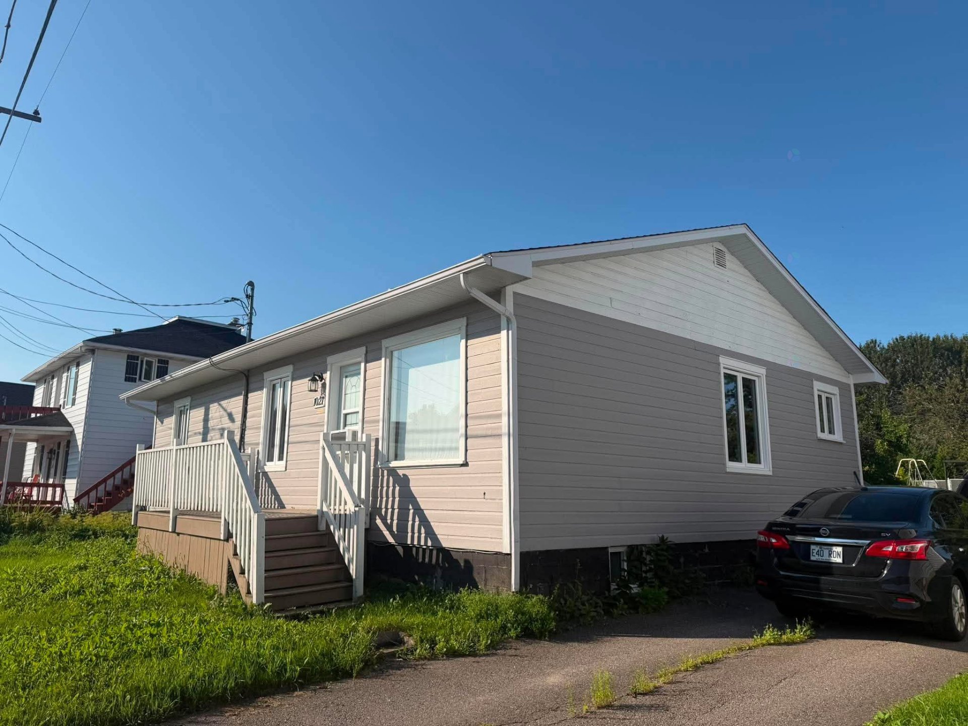 1021 Rue St-Christophe — photo 1
