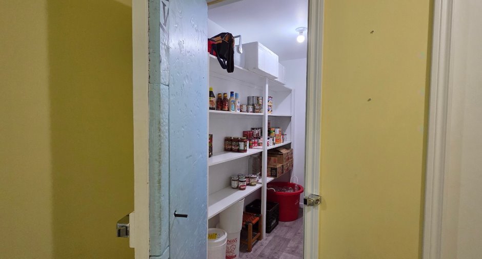 Cave/ chambre froide