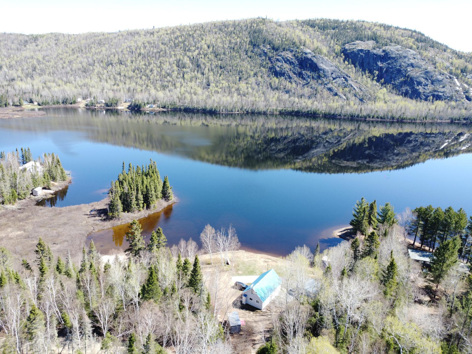 1 Ch. du Lac de la Rivière Noire — photo 1