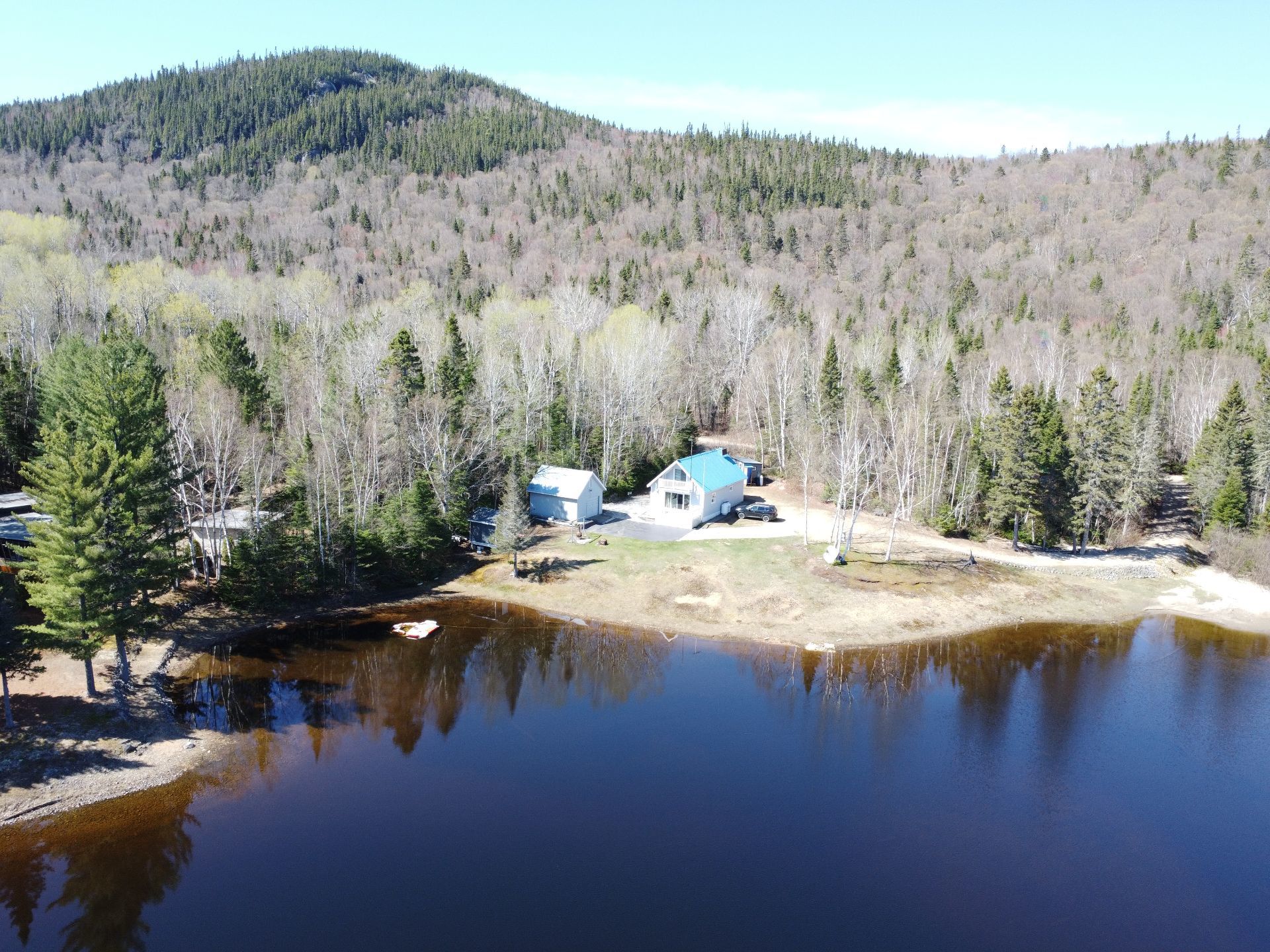 1 Ch. du Lac de la Rivière Noire — photo 3
