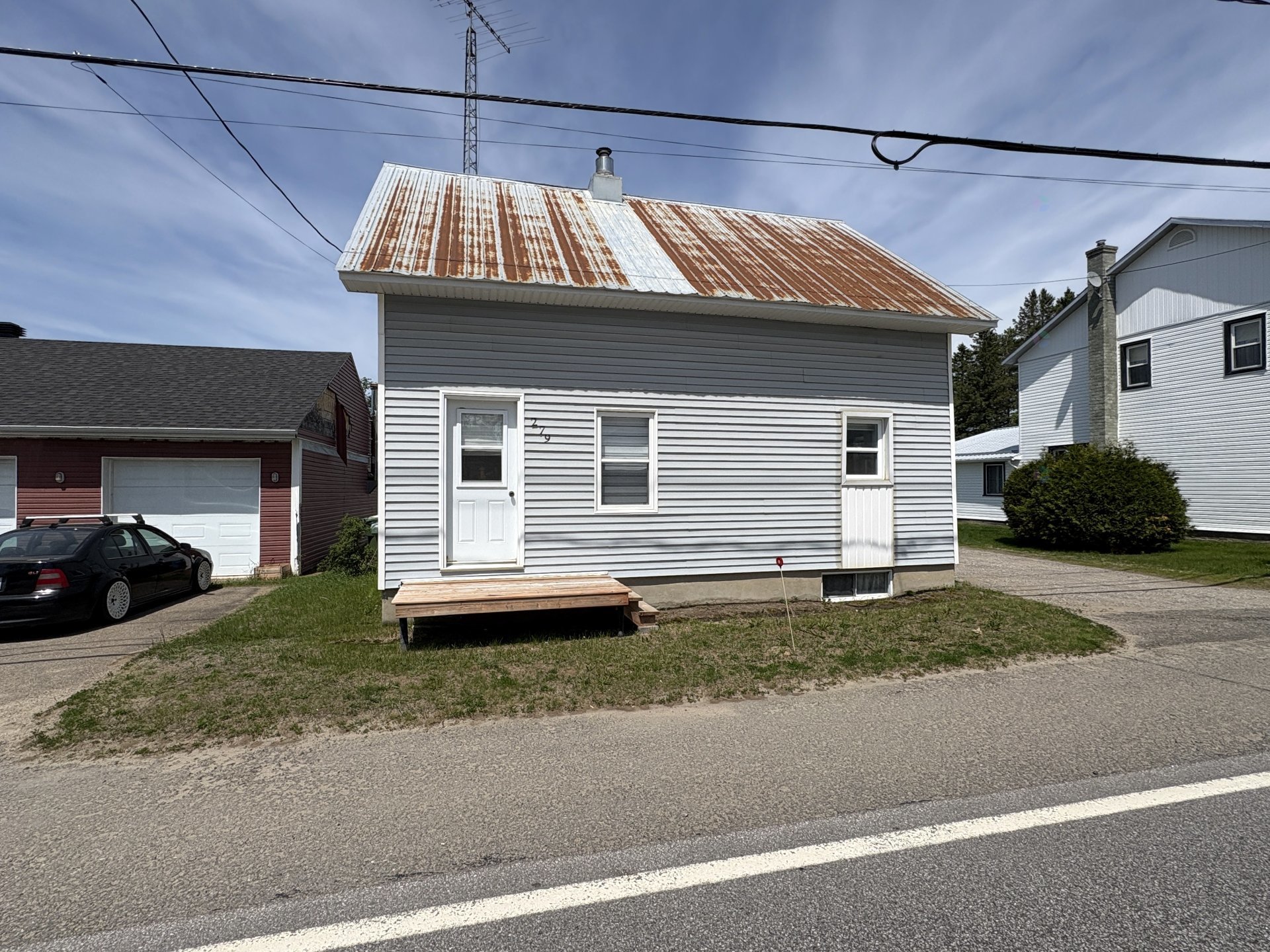 279 Rue Notre-Dame — photo 1