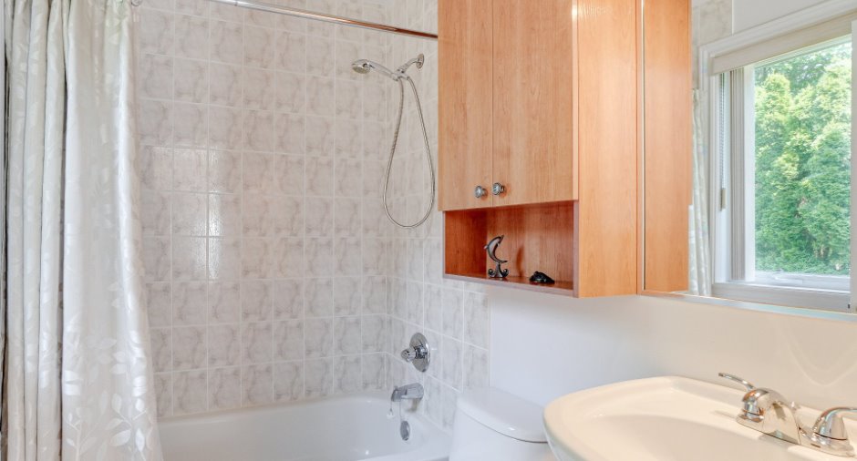 Salle de bains attenante à la CCP