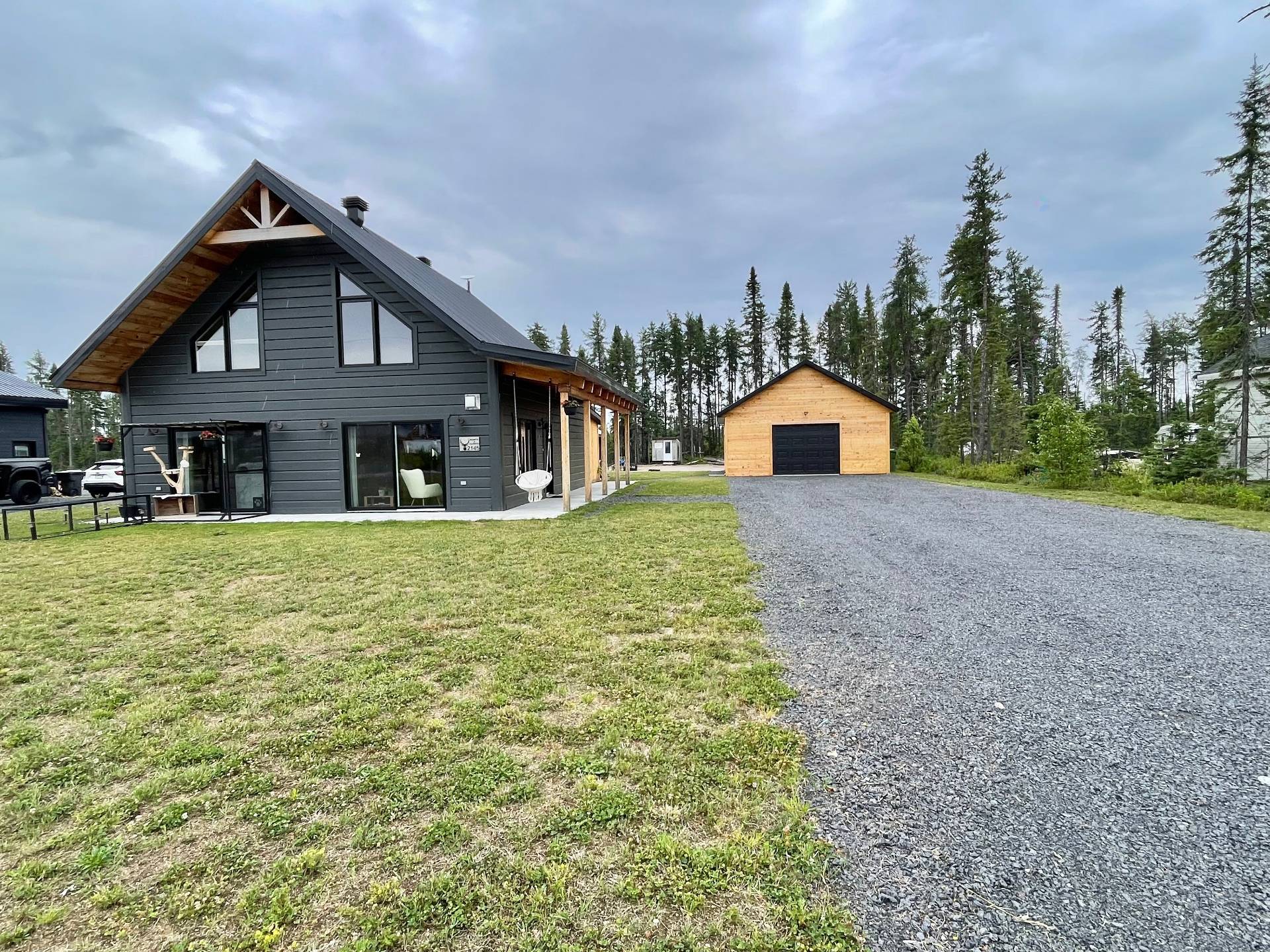 2145 Ch. de la Baie-Moreau — photo 1