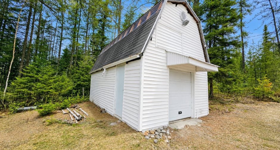 Shed