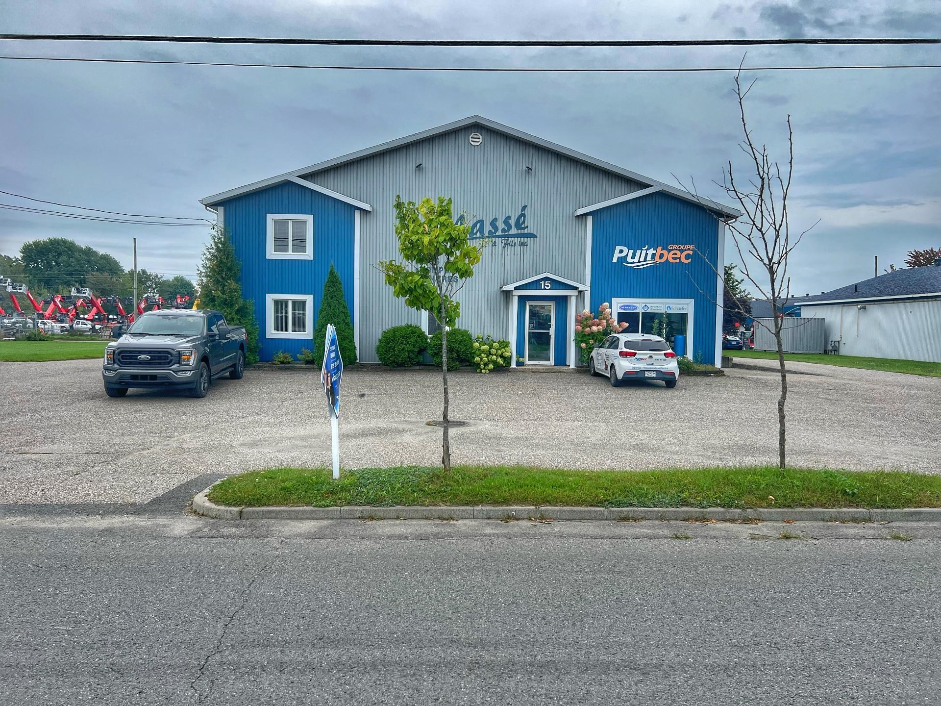 Industrial building for sale, Victoriaville