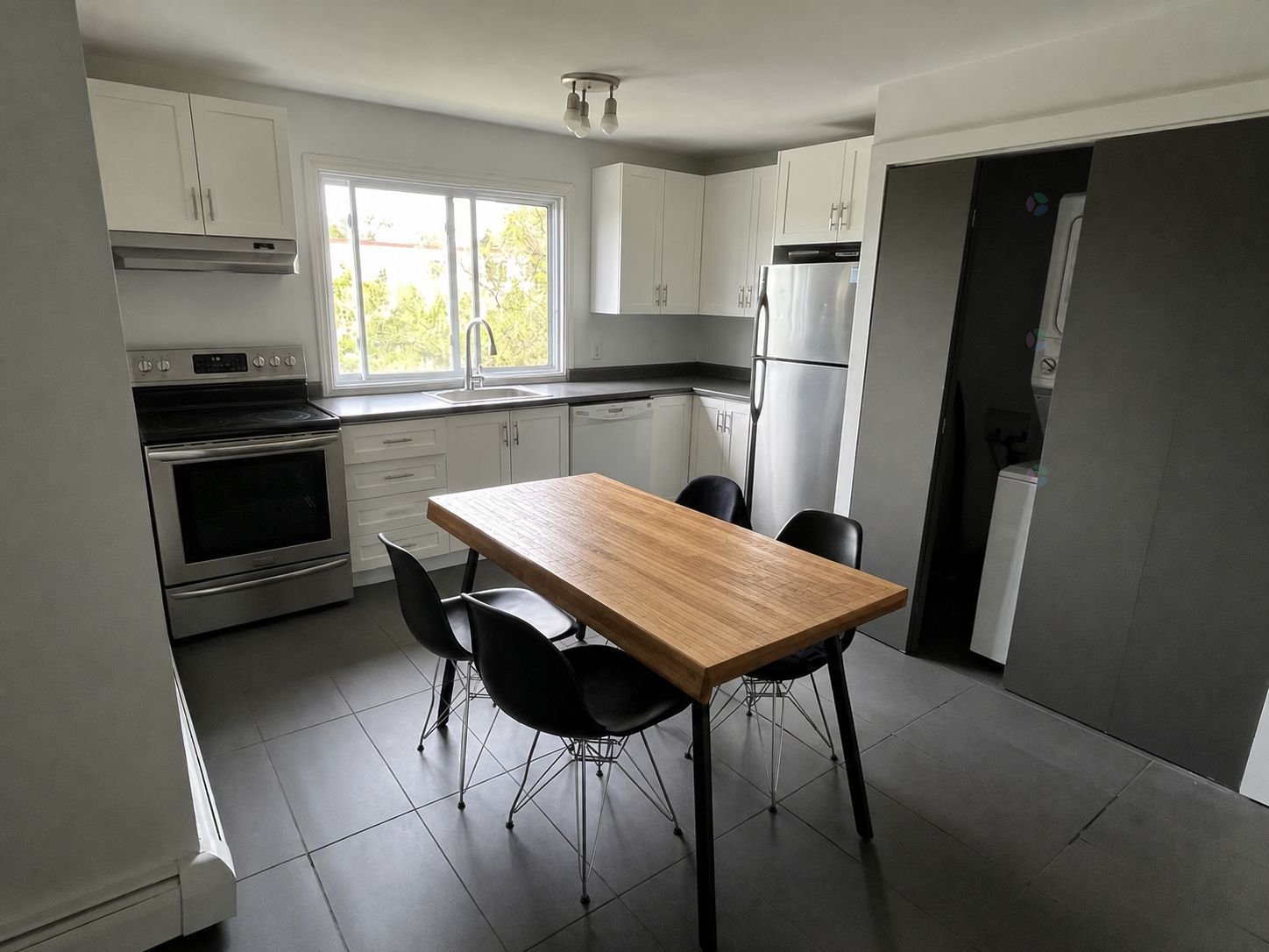600 Av. de Norvège (#201) — photo 1