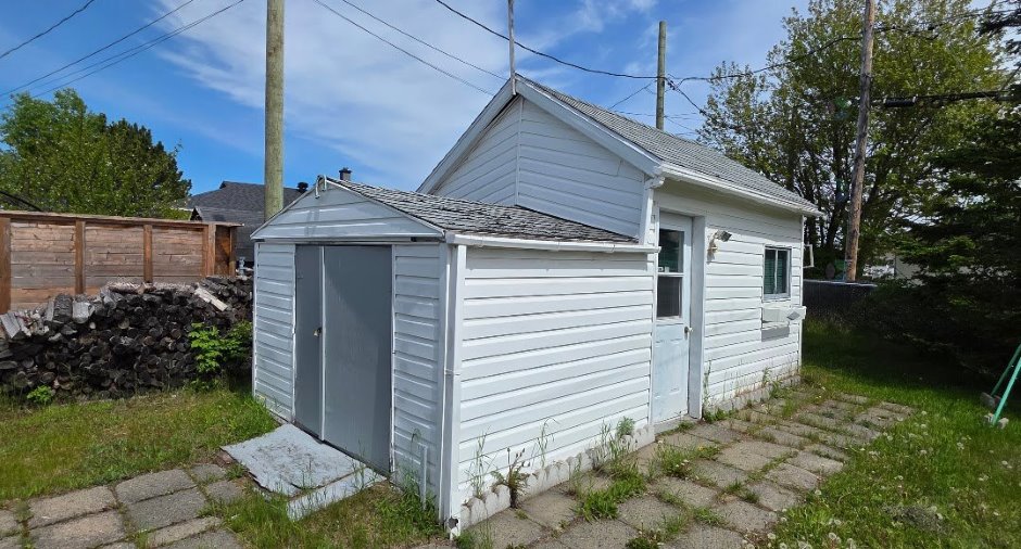 Shed