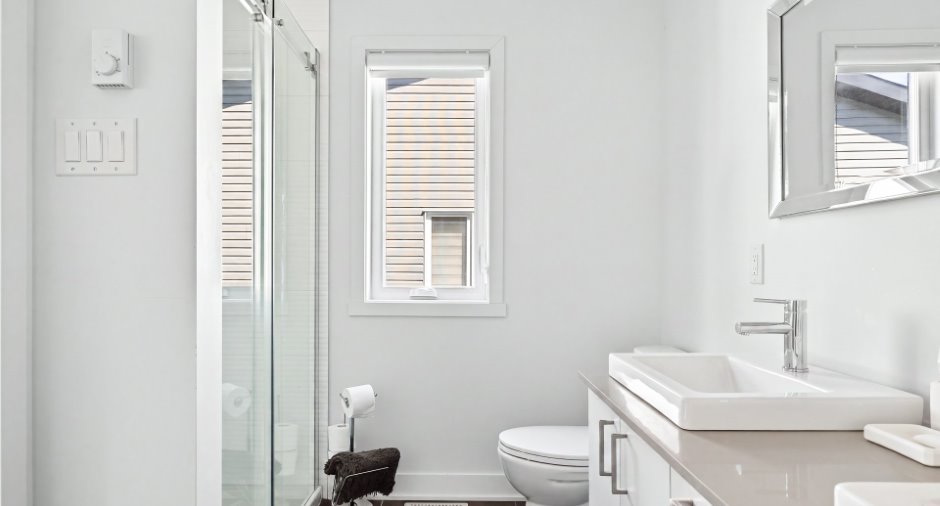 Salle de bains attenante à la CCP