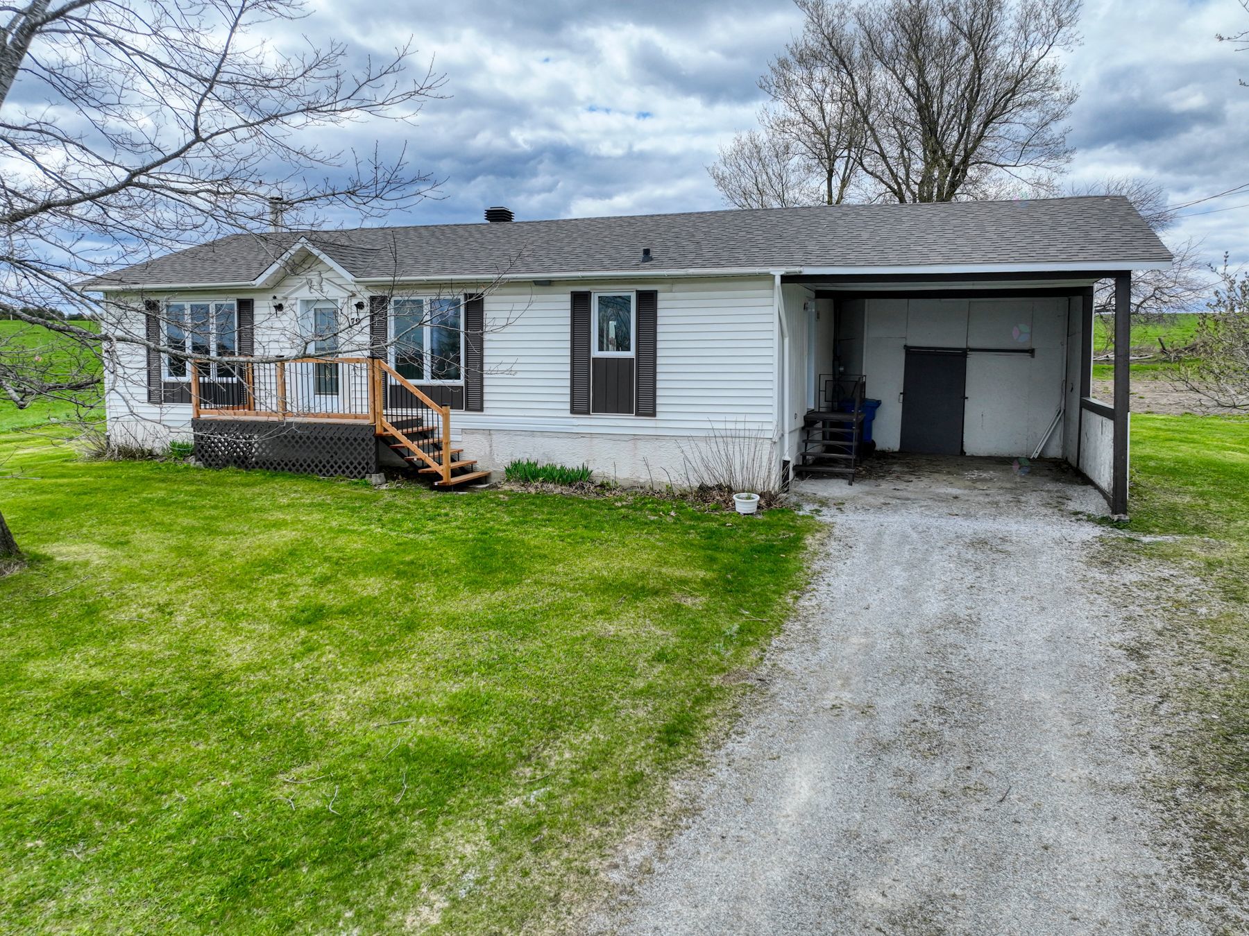 79 Route 112 — photo 2