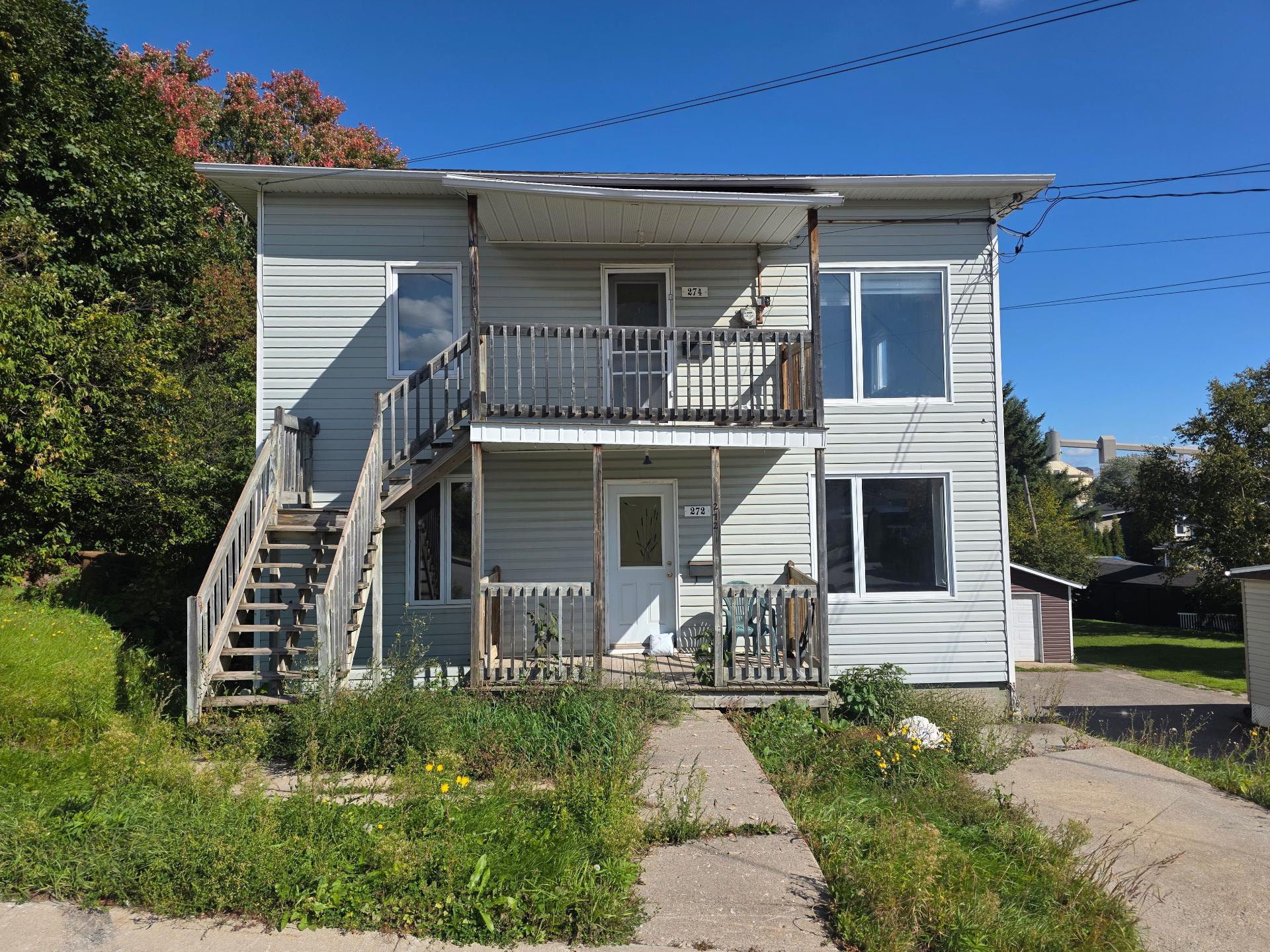 270-276 Rue des Pins — photo 1