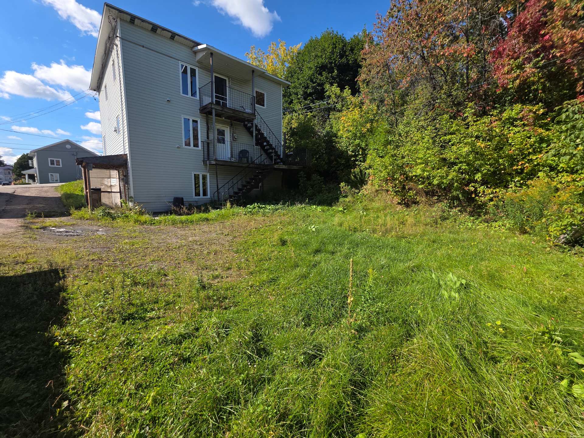 270-276 Rue des Pins — photo 3