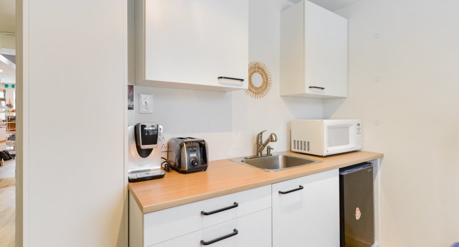 Kitchenette