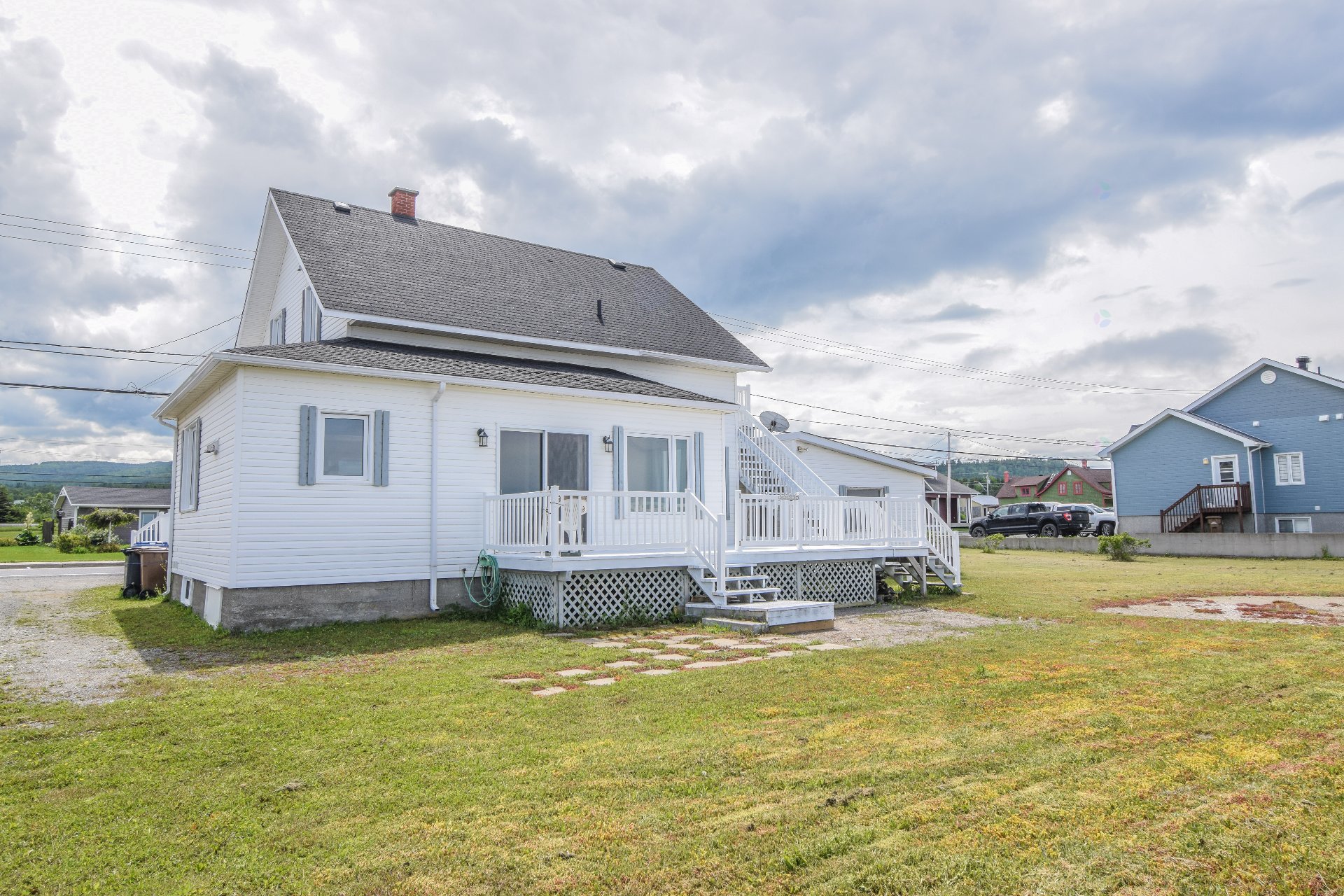 429 1re Avenue O. — photo 3