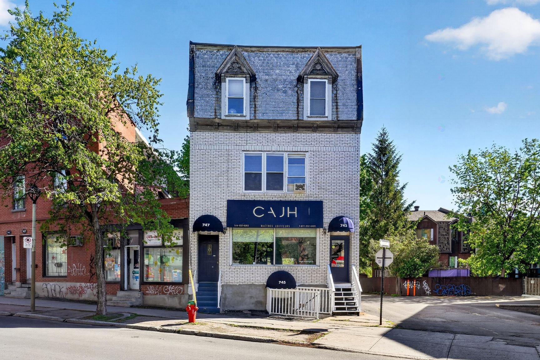 743-747 Av. Atwater — photo 1