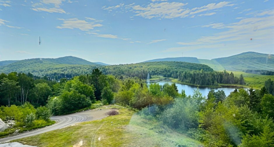 Vue sur l'eau