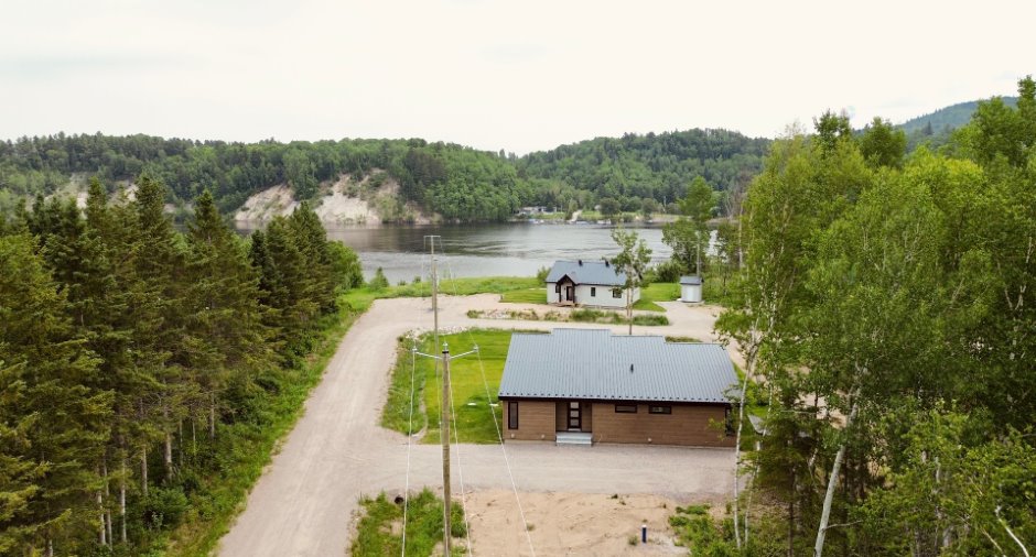 Vue sur l'eau