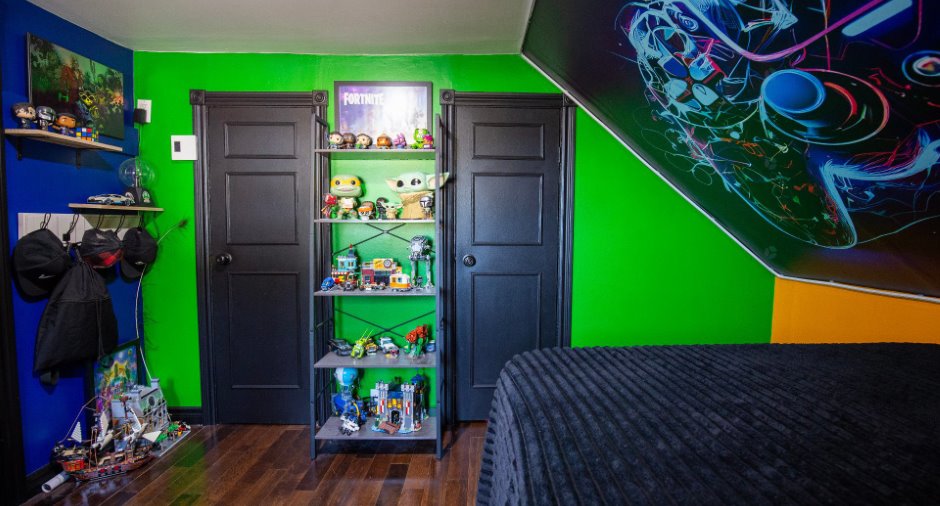 Bedroom