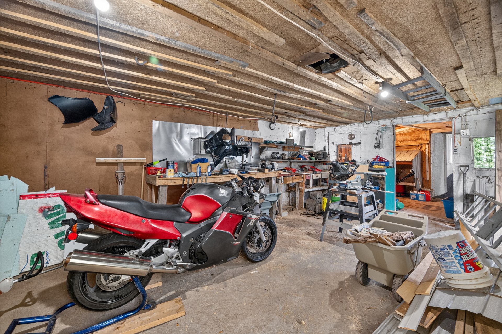 Garage