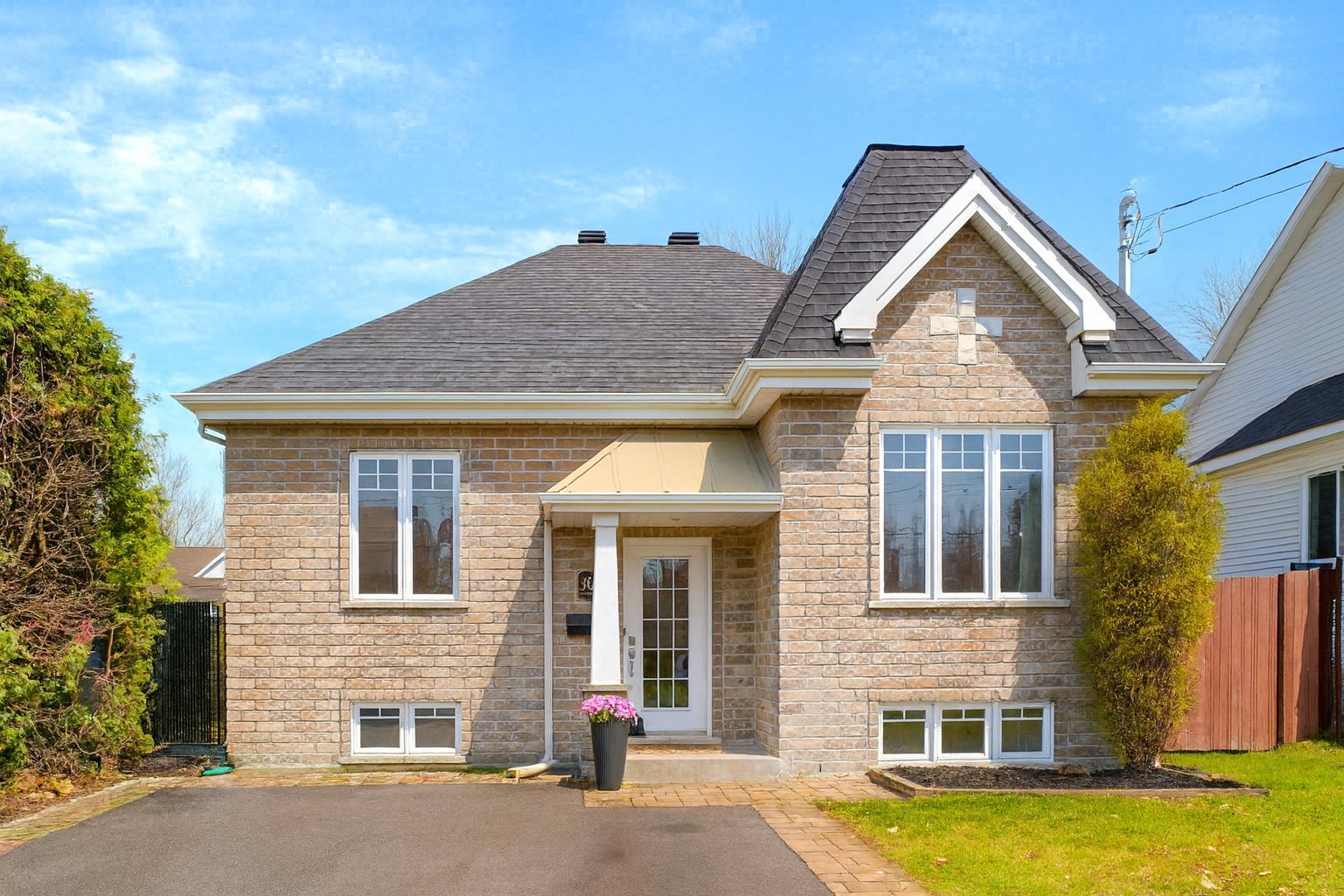 Maison de plain-pied à vendre, Saint-Eustache