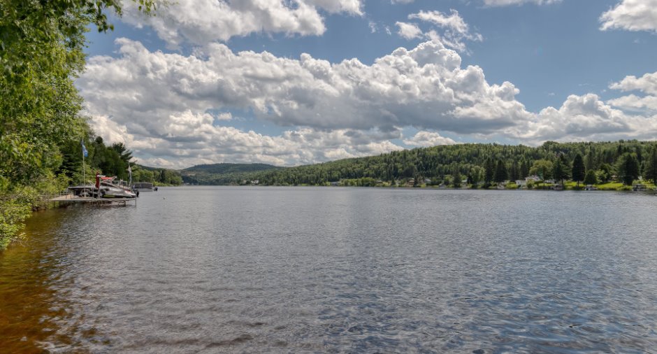 Vue sur l'eau
