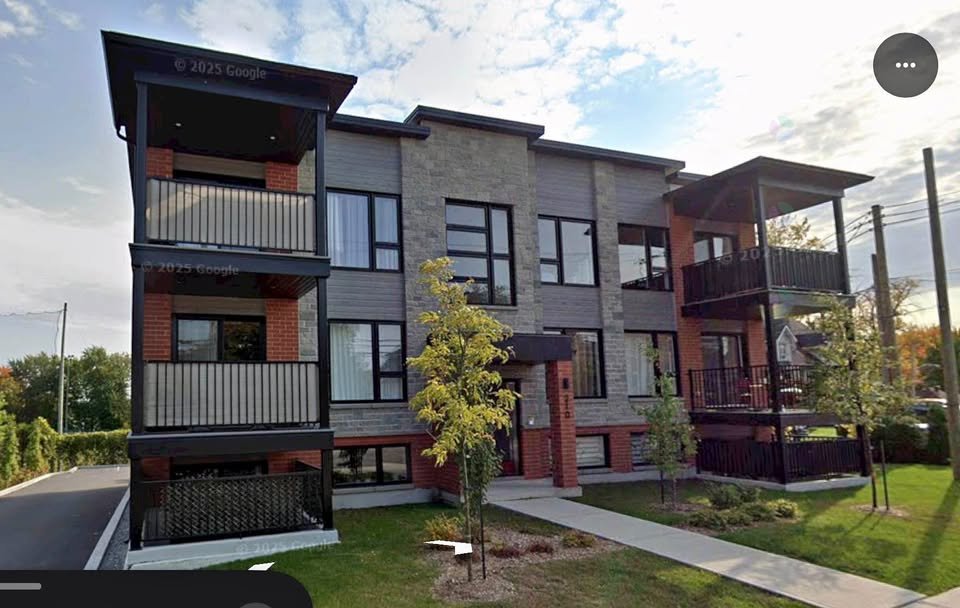 Appartement / Condo à louer, Saint-Eustache