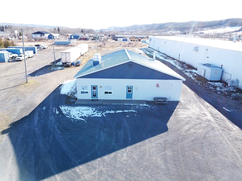 Local commercial à vendre à Clermont — 21, Rue des Étangs