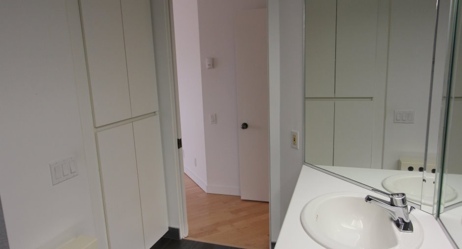 Salle de bains attenante à la CCP