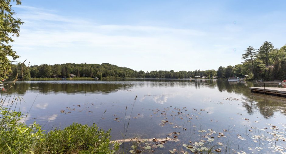 Accès au plan d'eau