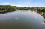 Accès au plan d'eau