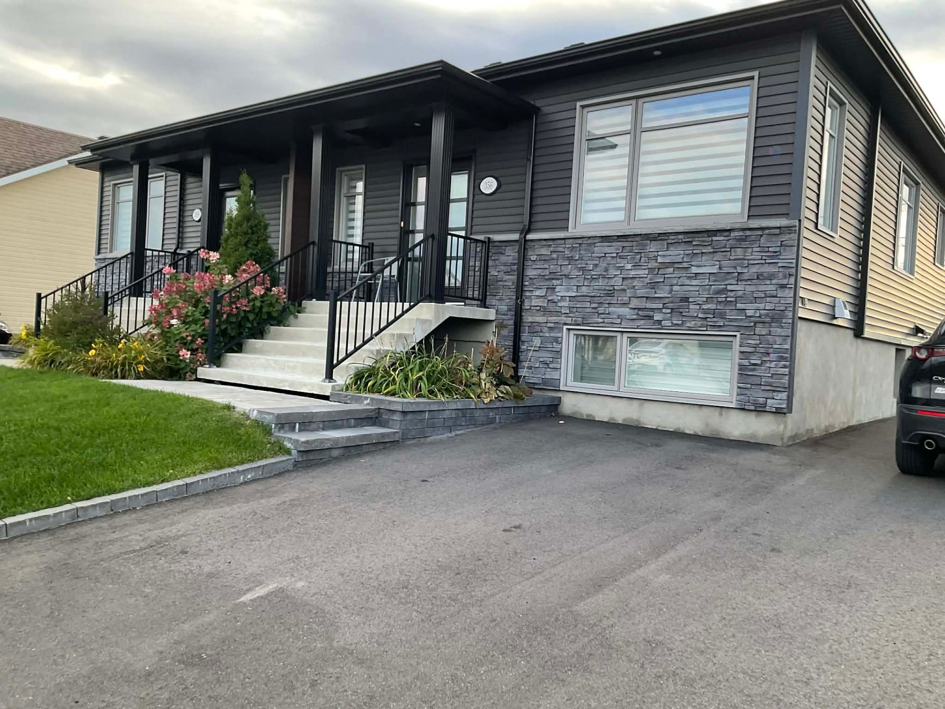 356 Av. Arthur-Villeneuve — photo 1