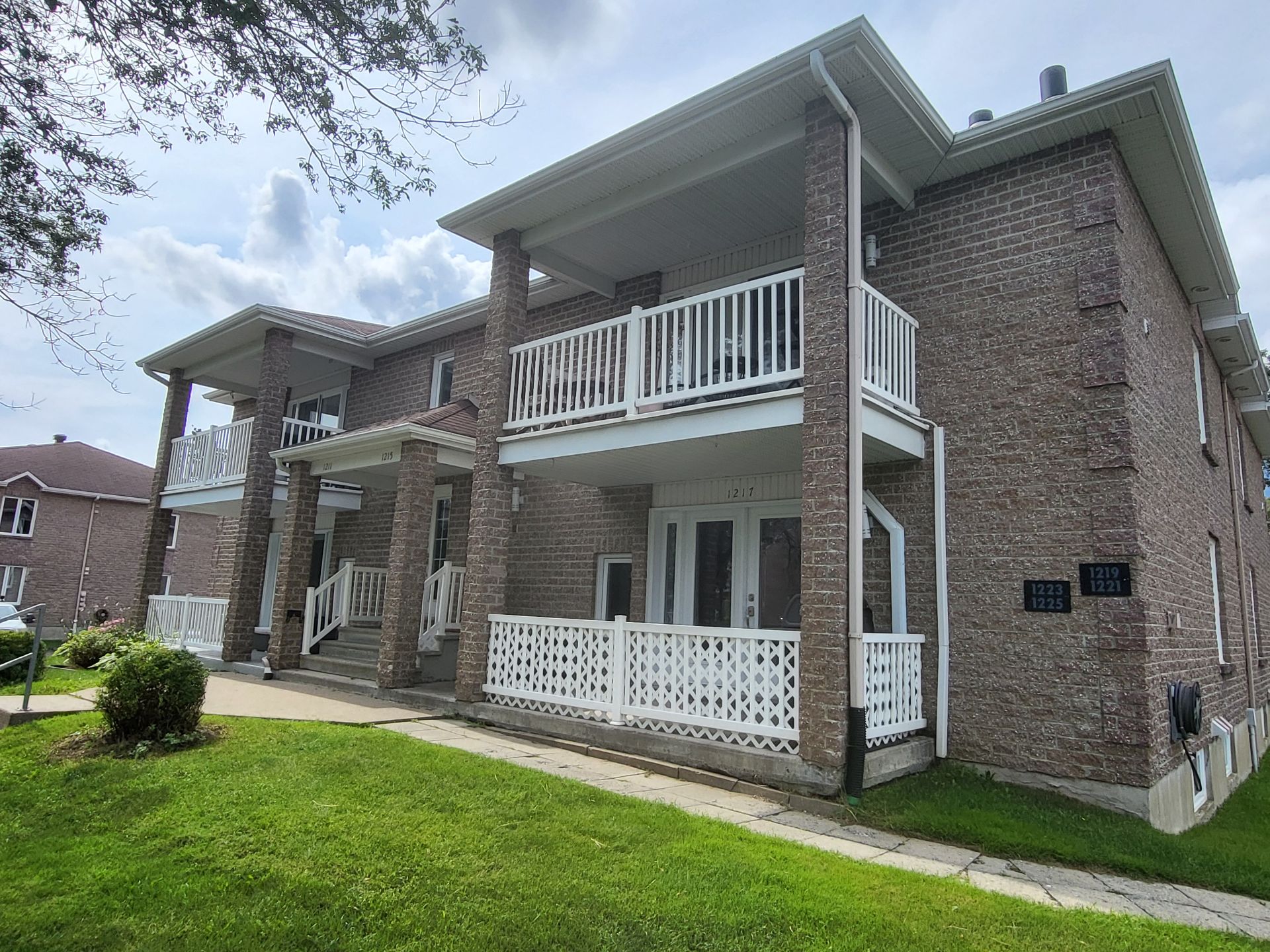 1217 Rue de l'Aigue-Marine — photo 1