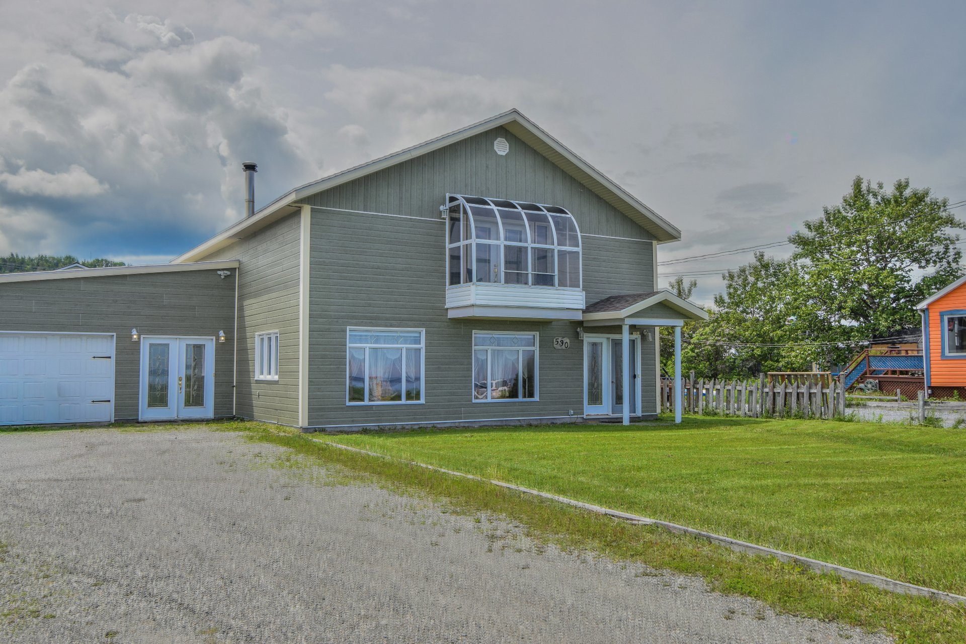 530 1re Avenue O. — photo 1