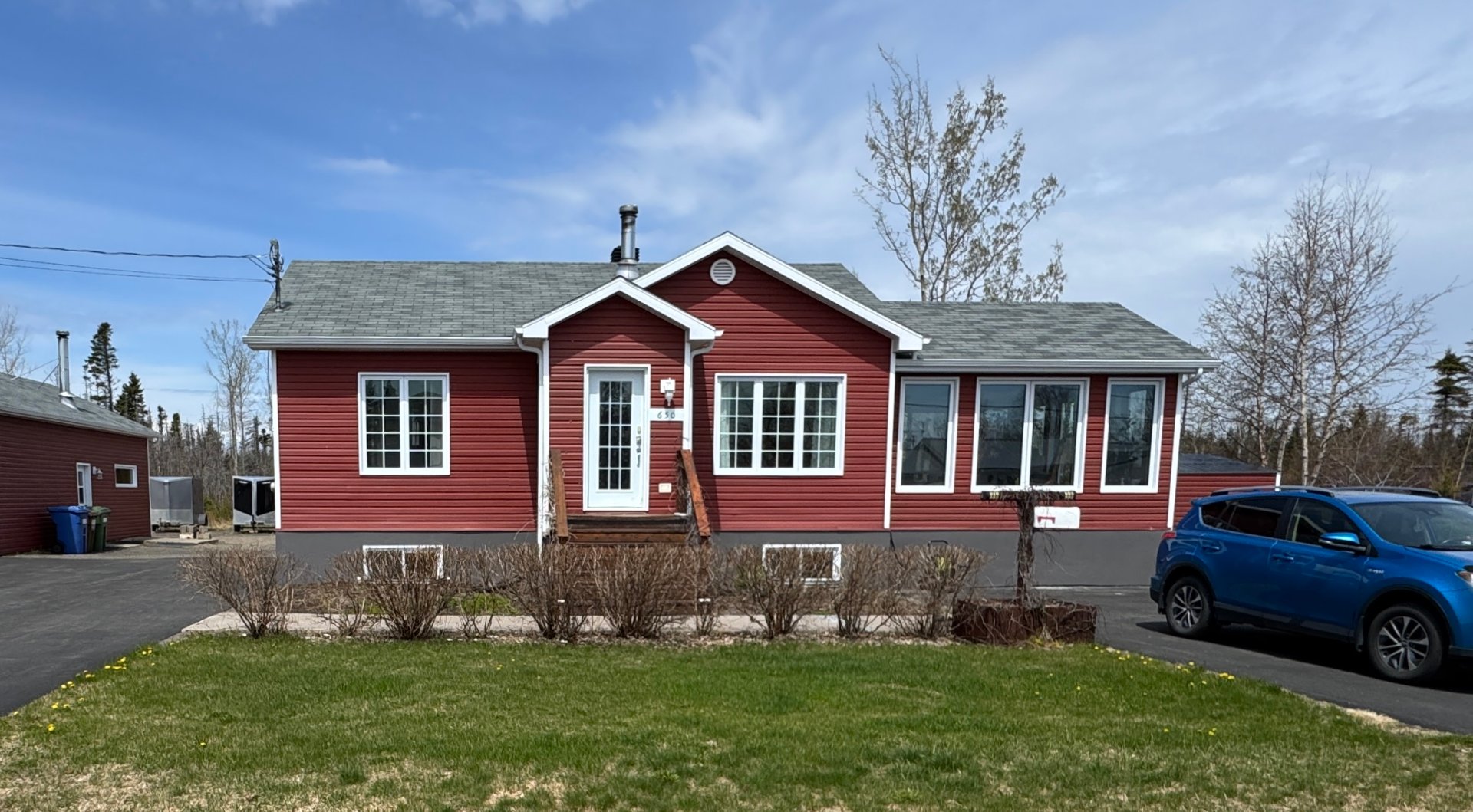 650 Rue Thériault — photo 1