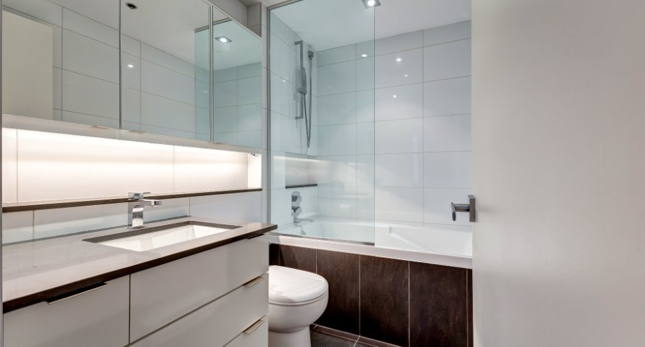 Salle de bains attenante à la CCP
