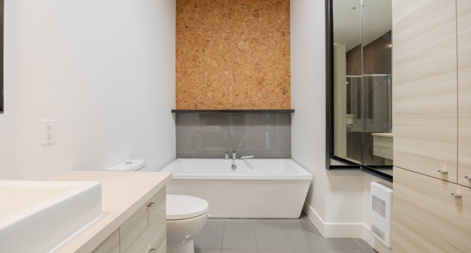 Salle de bains attenante à la CCP