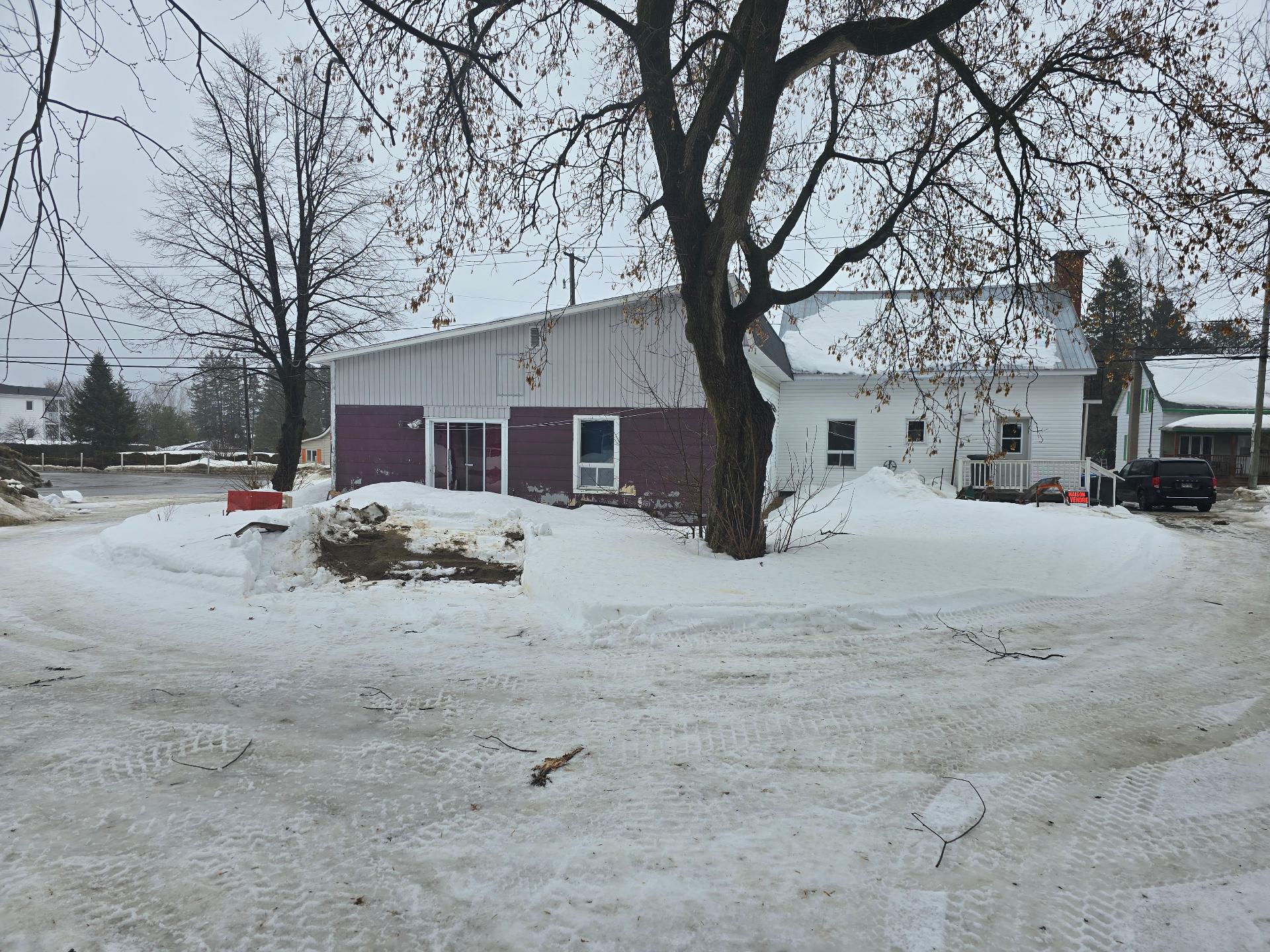 1660-1680 Rue Principale — photo 3