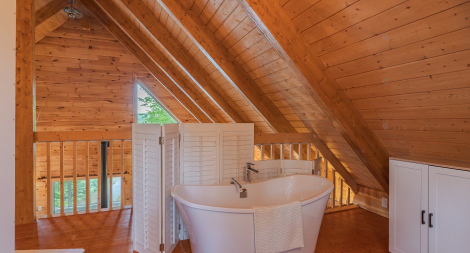 Salle de bains attenante à la CCP