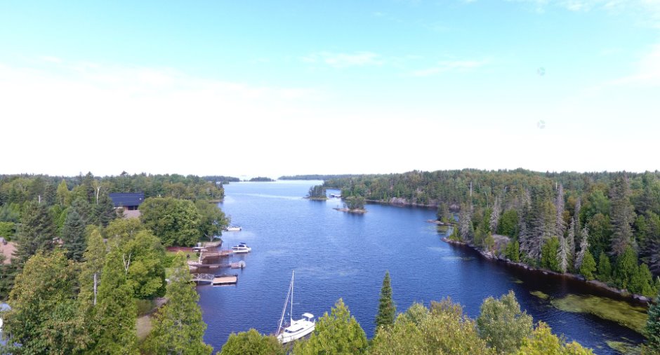 Vue sur l'eau