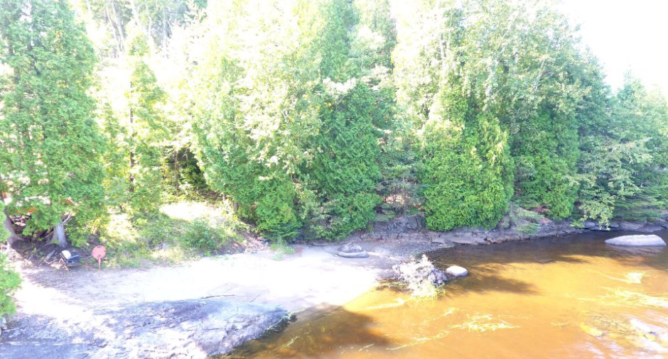 Vue sur l'eau