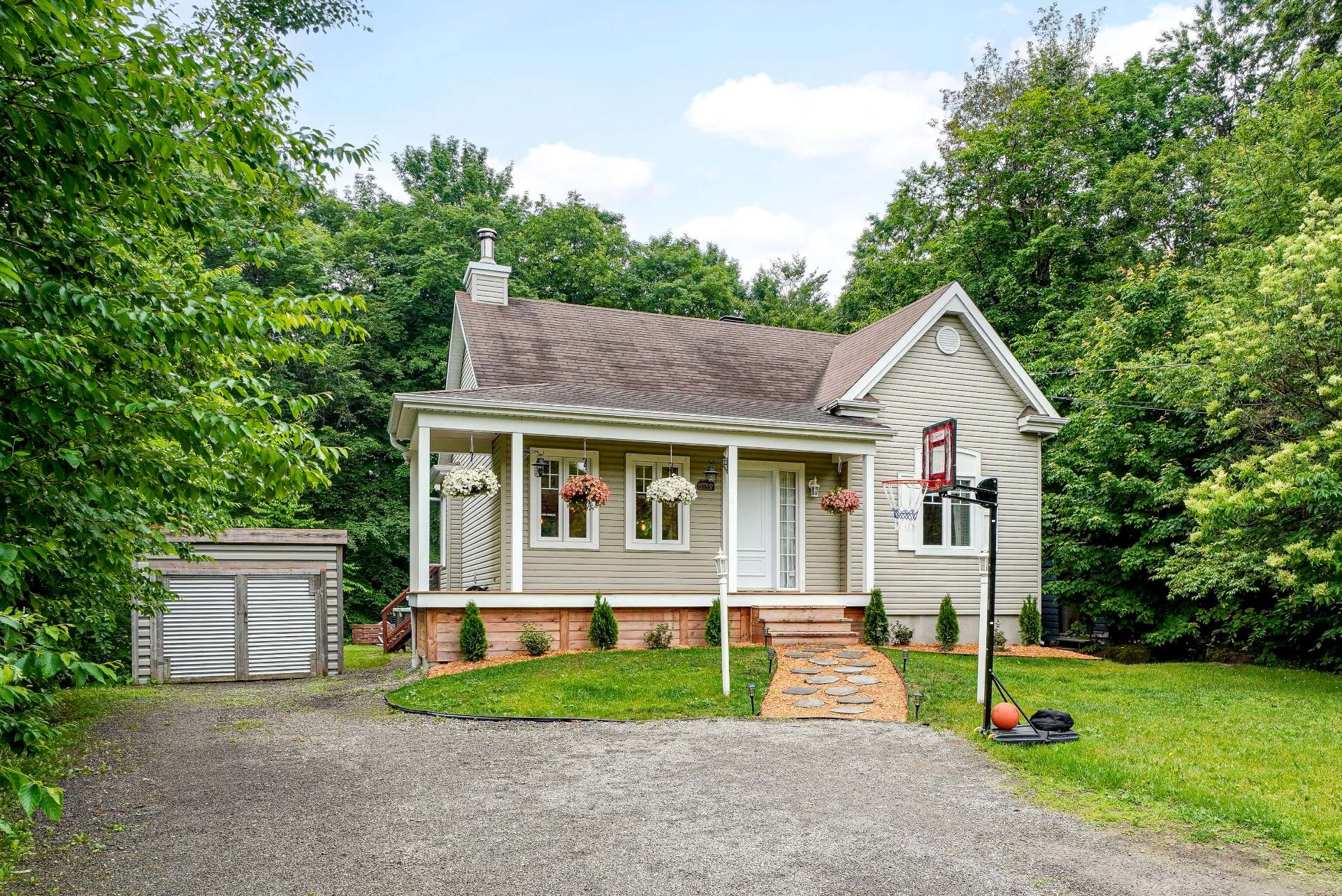 Bungalow for sale, Saint-Colomban