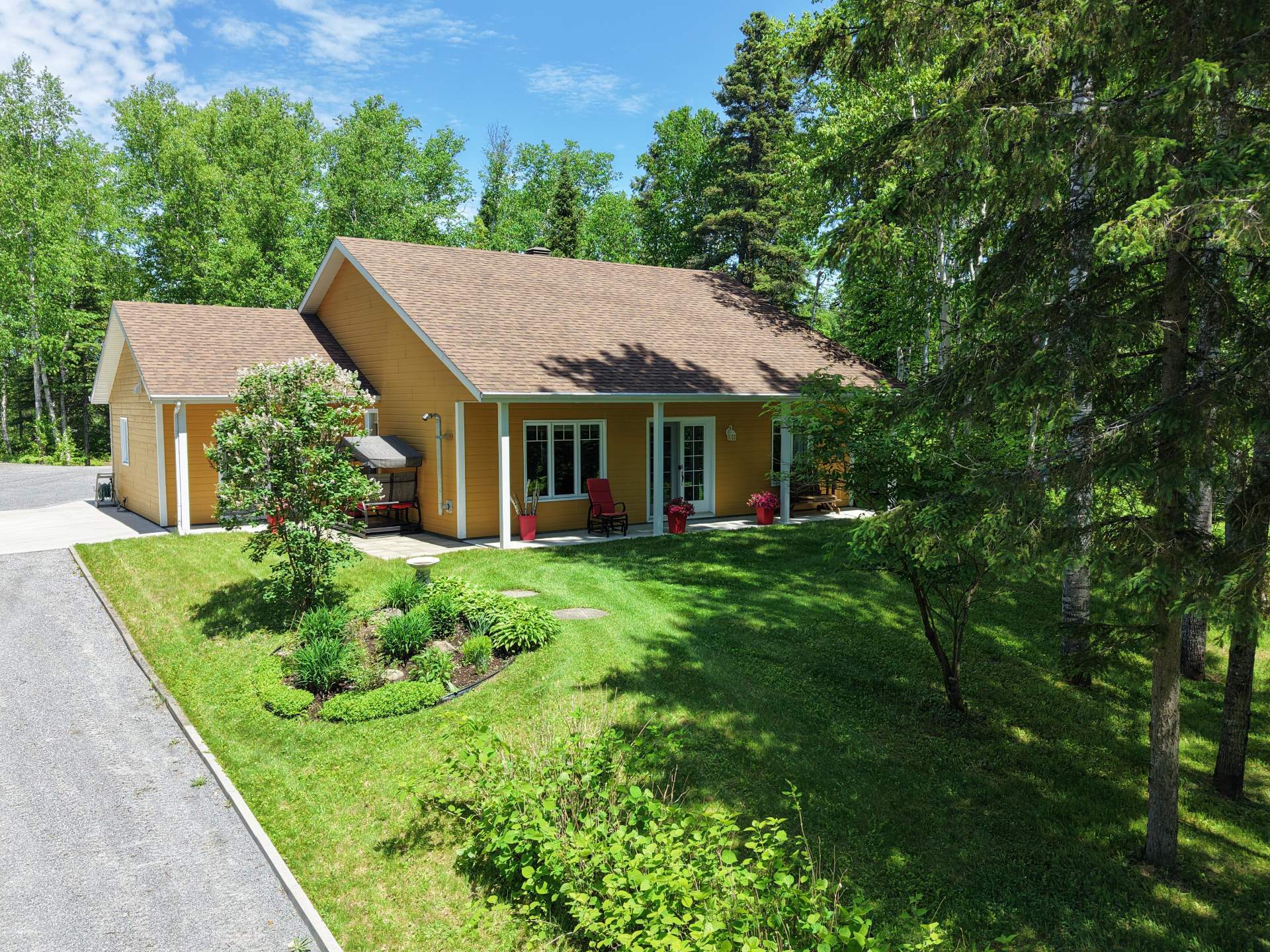 526 Ch. Champigny — photo 1
