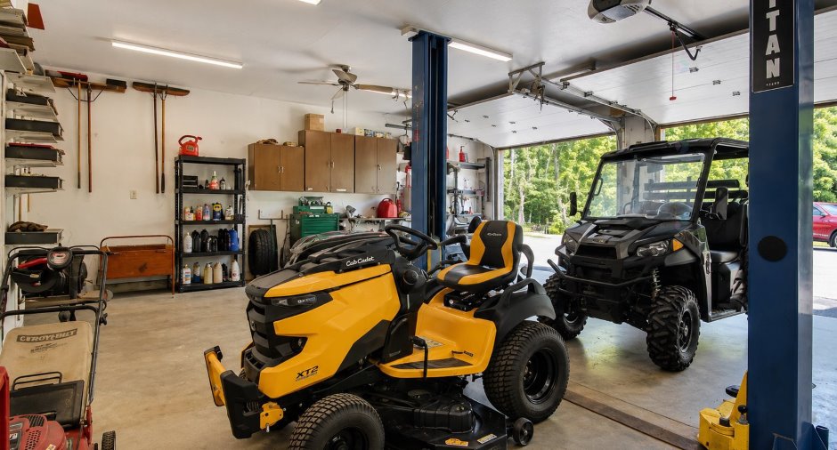 Garage