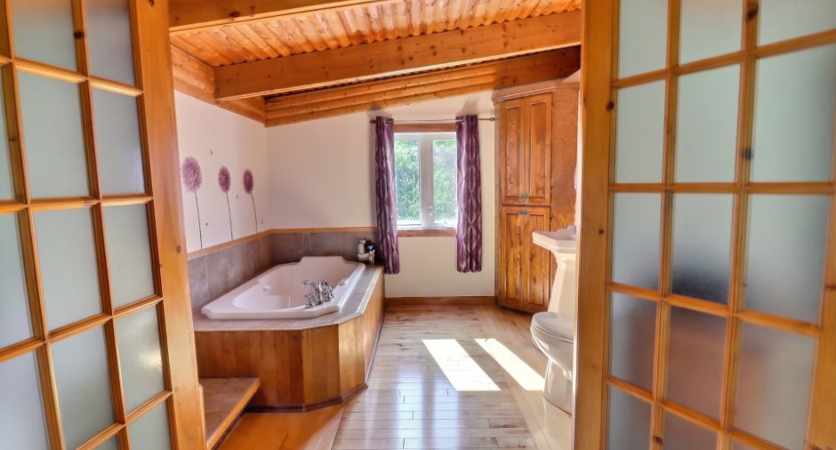 Salle de bains attenante à la CCP