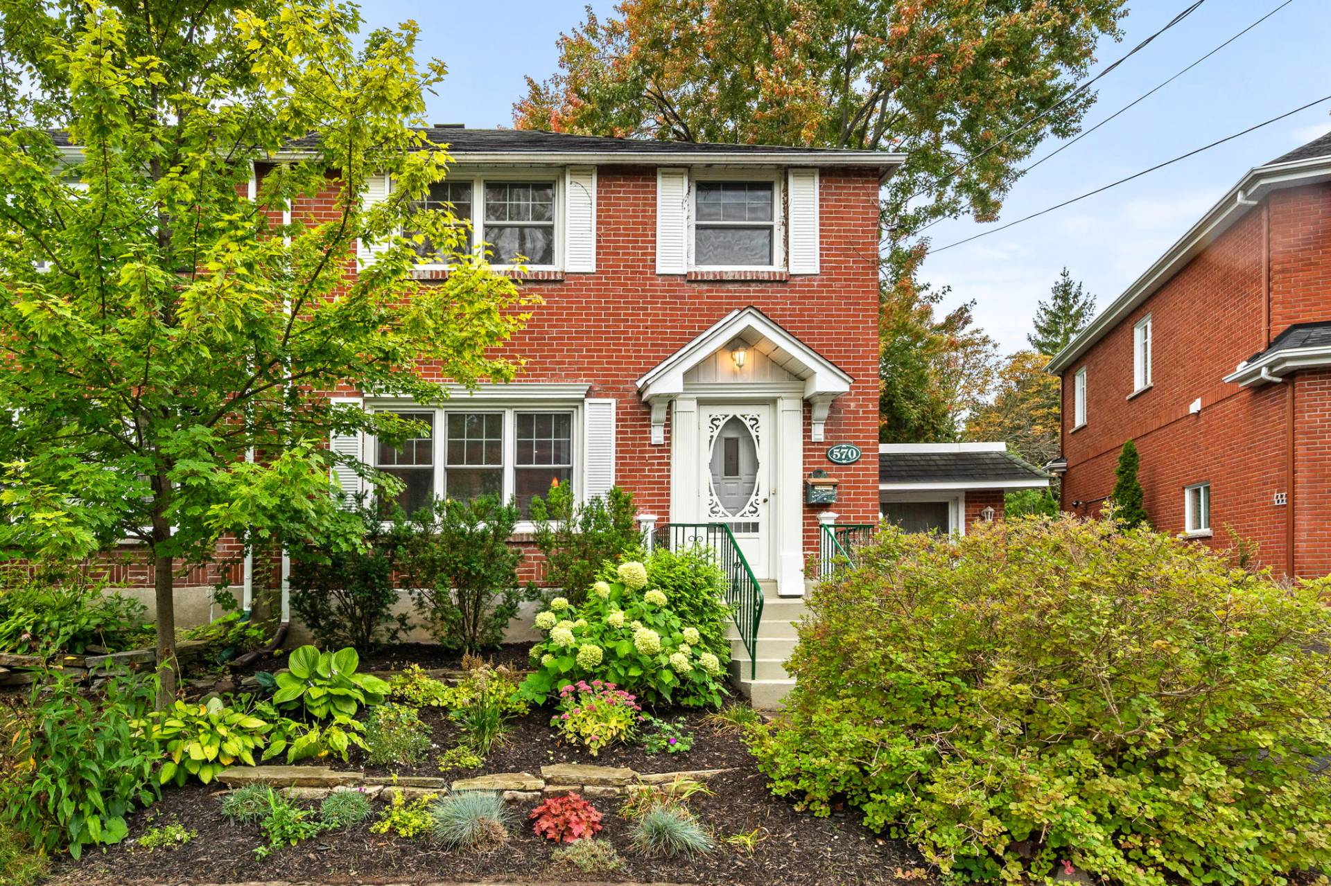 570 Rue Labonté — photo 1