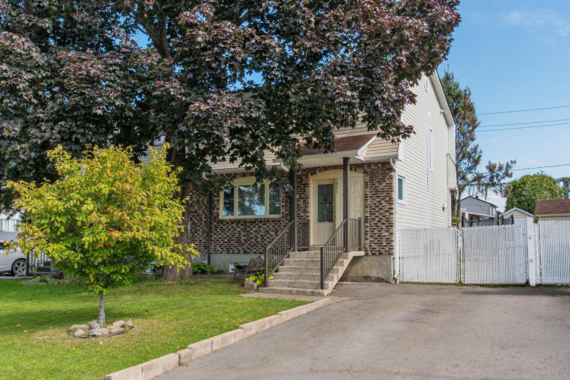 Two or more storey for sale, Vimont