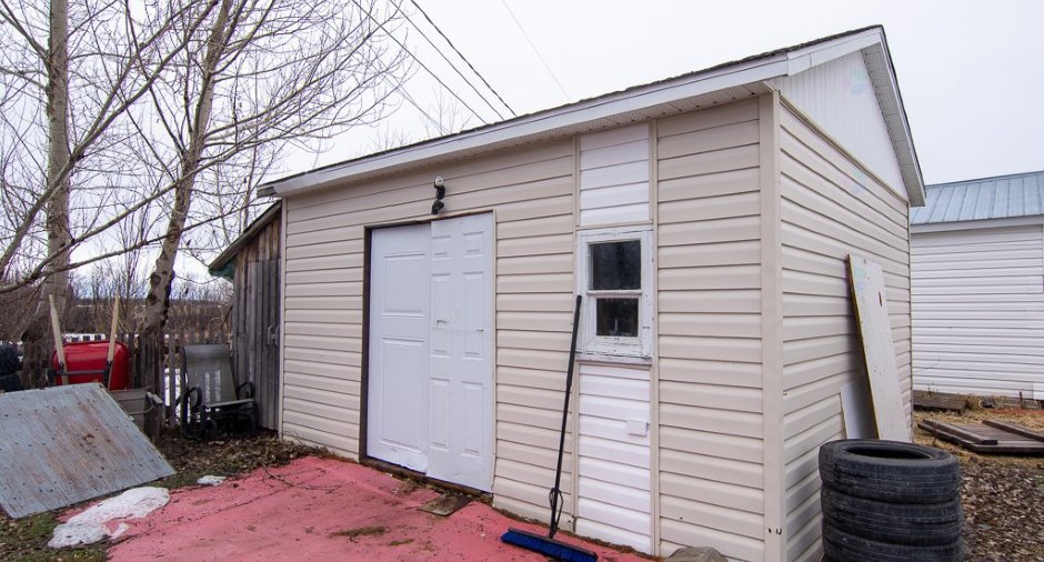 Shed