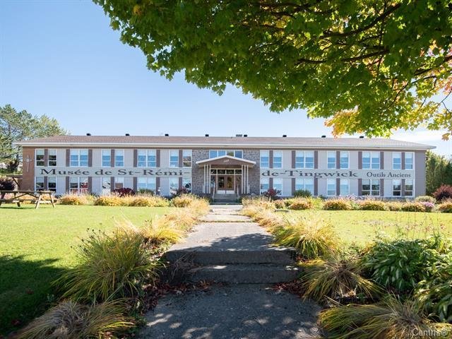 Bâtisse commerciale/Bureau à vendre, Saint-Rémi-de-Tingwick