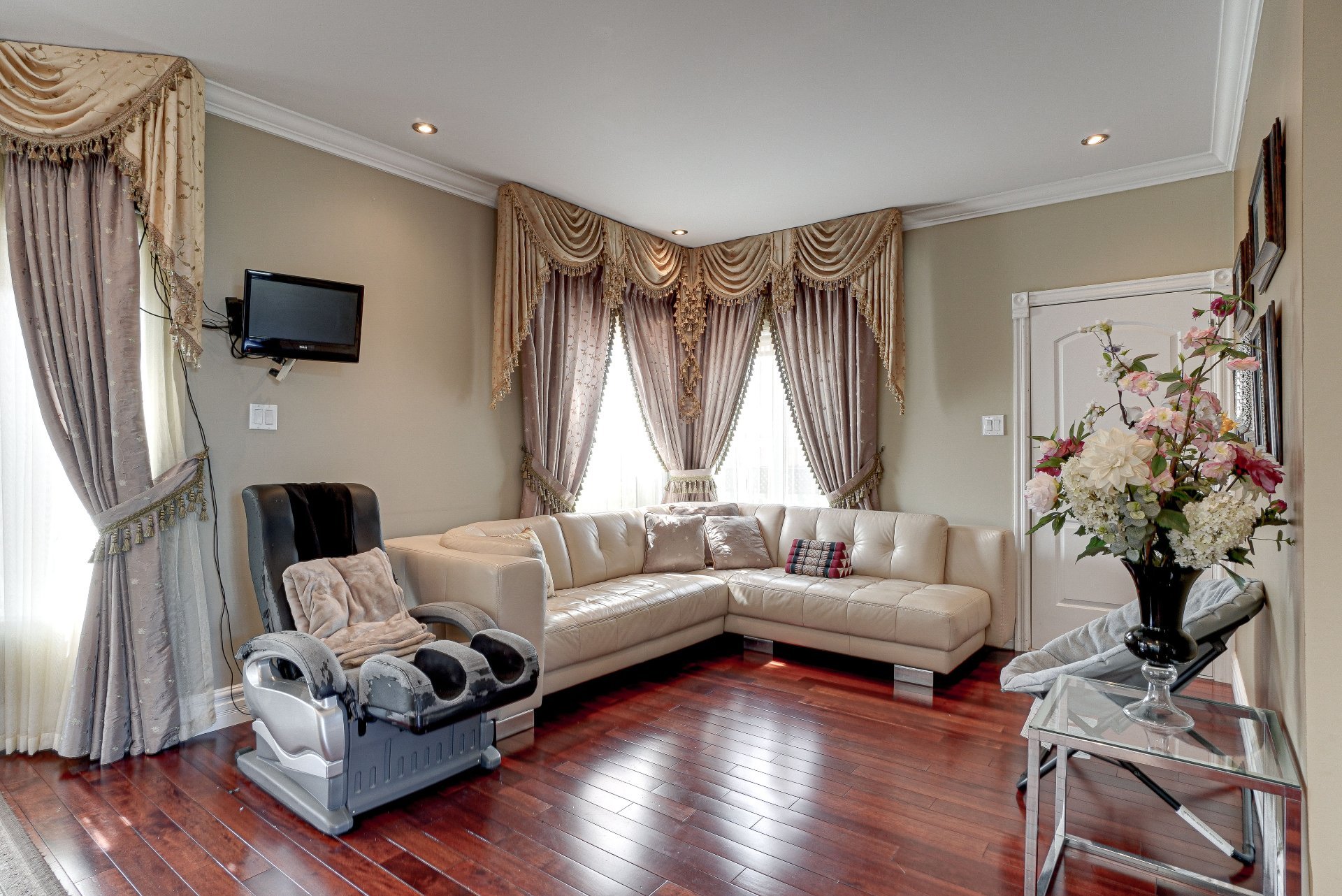 Salon